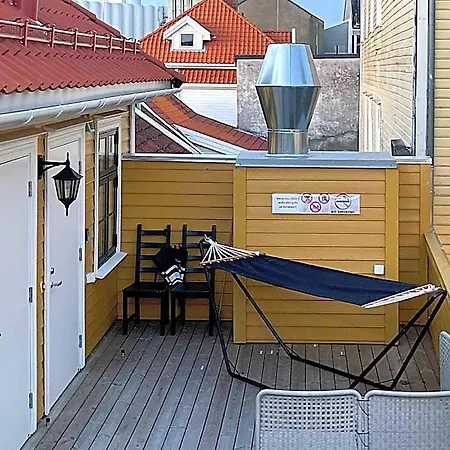 Nicolas 11 Hotel 3*